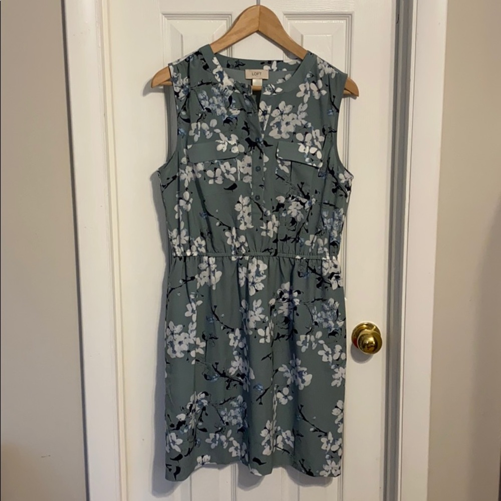 LOFT sleeveless dress